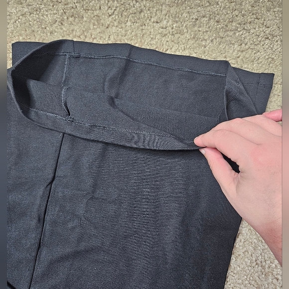 NWT Offline by Aerie Original Foldover Super Flare High Rise Legging in Black - Picture 3 of 8